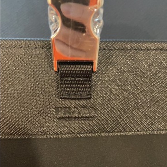 SOLD Prada crossbody bag. SOLD - Picture 7 of 10